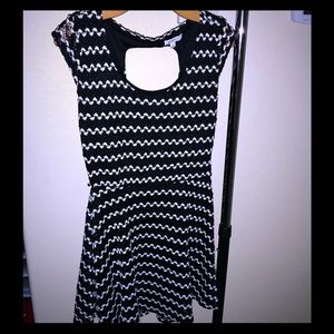 Black and white with back cutout.